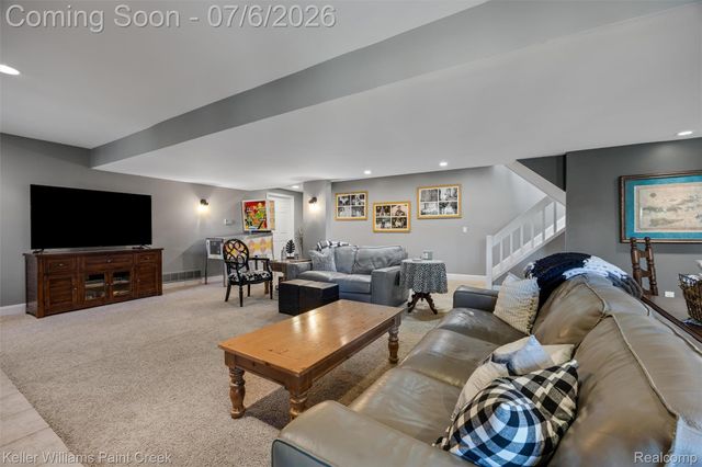 7148 Deerhill Drive, Independence Charter Township, MI 48346