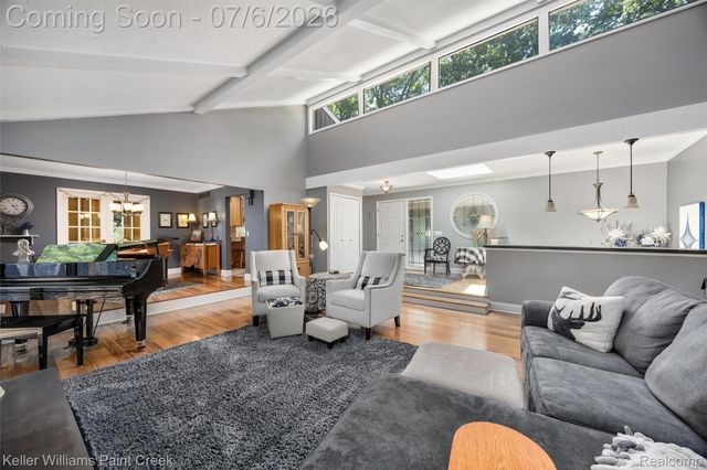 7148 Deerhill Drive, Independence Charter Township, MI 48346