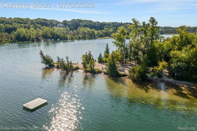 7148 Deerhill Drive, Independence Charter Township, MI 48346