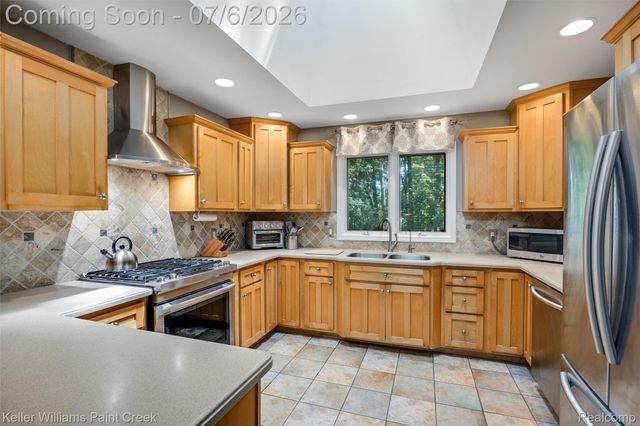 7148 Deerhill Drive, Independence Charter Township, MI 48346