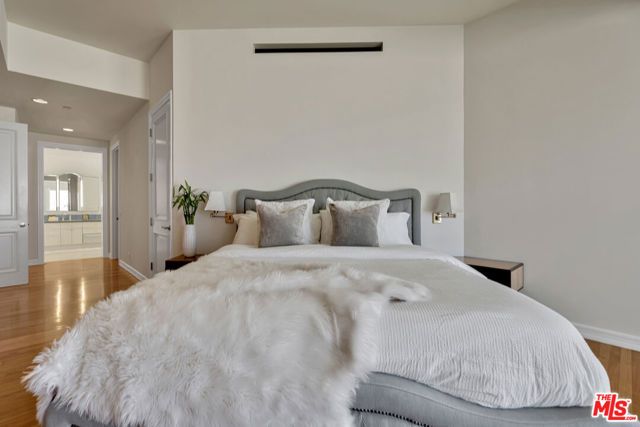 1351 Palisades Beach Road 200, Santa Monica, CA 90401
