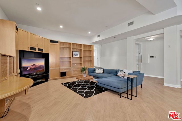 1351 Palisades Beach Road 200, Santa Monica, CA 90401