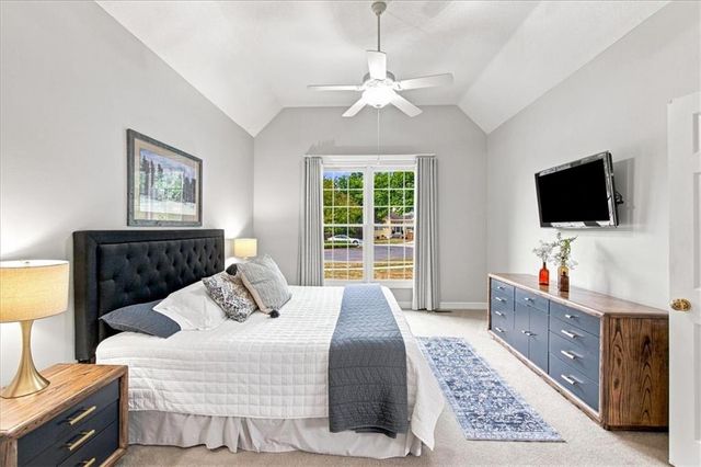 509 Peach Tree Circle, Gardner, KS 66030