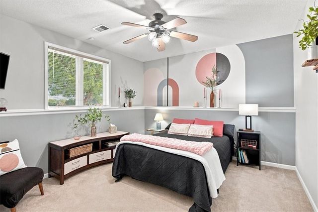 509 Peach Tree Circle, Gardner, KS 66030