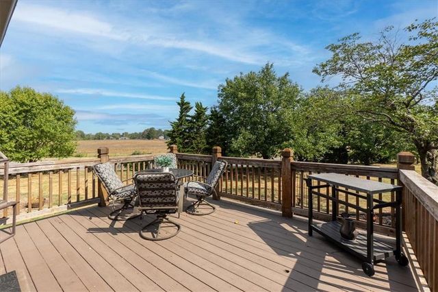509 Peach Tree Circle, Gardner, KS 66030
