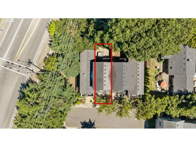 15820 Ne BEECH St, Portland, OR 97230