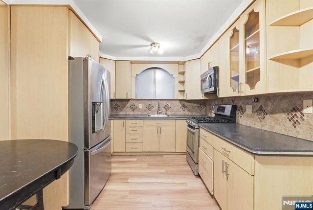 61 Union Avenue D3, Belleville, NJ 07109