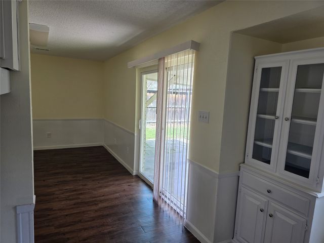 2502 Coulee Street, Irving, TX 75062