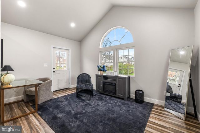 526 HAWTHORNE RD, Linthicum Heights, MD 21090