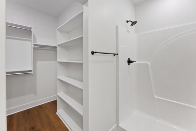 3524 N Azalea St, Maize, KS 67223