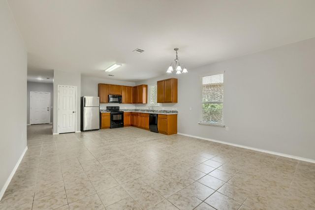 9008 Tall Sky TRCE, Austin, TX 78724