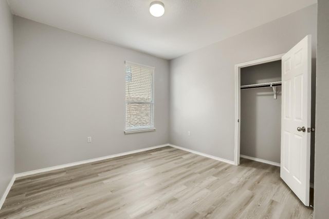 9008 Tall Sky TRCE, Austin, TX 78724