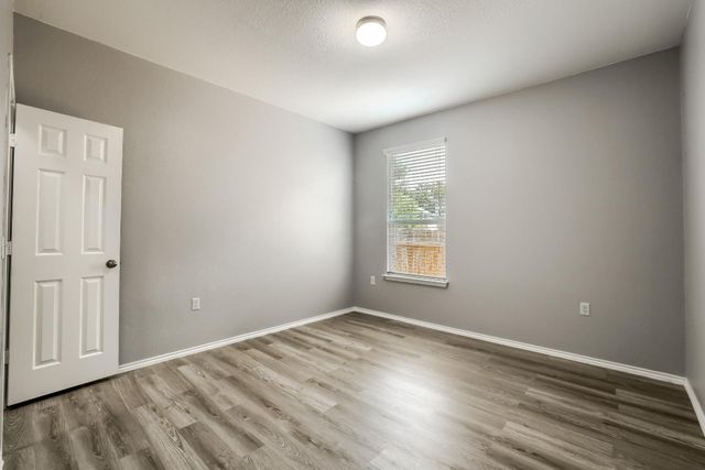 9008 Tall Sky TRCE, Austin, TX 78724