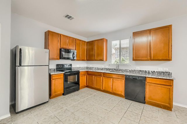9008 Tall Sky TRCE, Austin, TX 78724