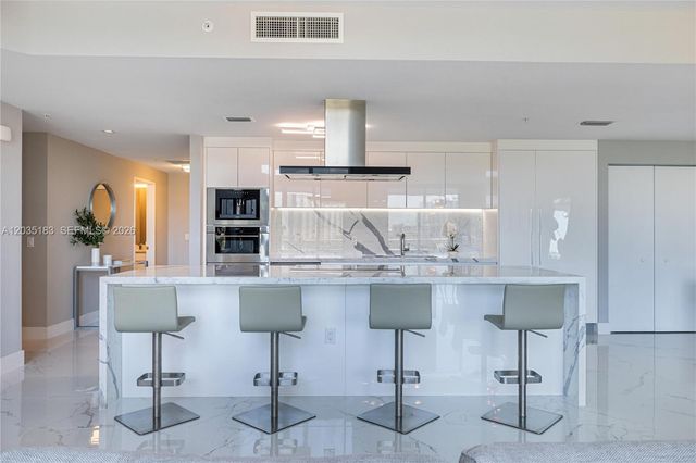 330 Sunny Isles Blvd 5-506, Sunny Isles Beach, FL 33160