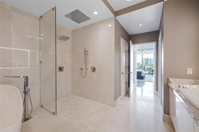 330 Sunny Isles Blvd 5-506, Sunny Isles Beach, FL 33160