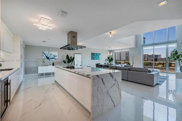 330 Sunny Isles Blvd 5-506, Sunny Isles Beach, FL 33160