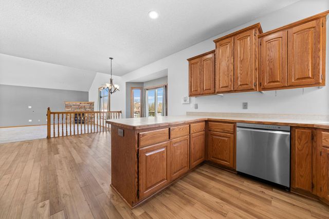 22608 Zion Parkway NW, Oak Grove, MN 55005