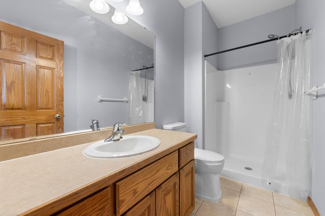 22608 Zion Parkway NW, Oak Grove, MN 55005