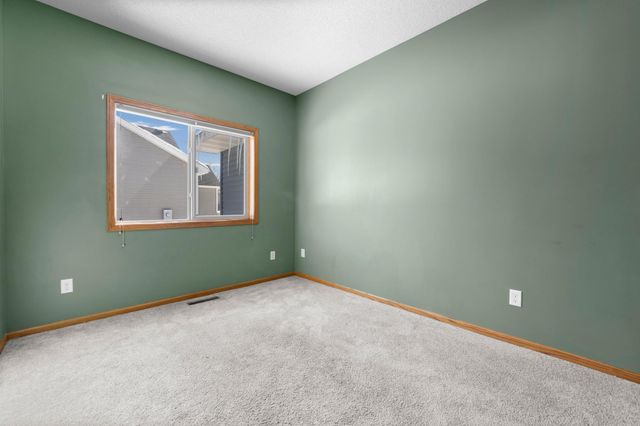 22608 Zion Parkway NW, Oak Grove, MN 55005