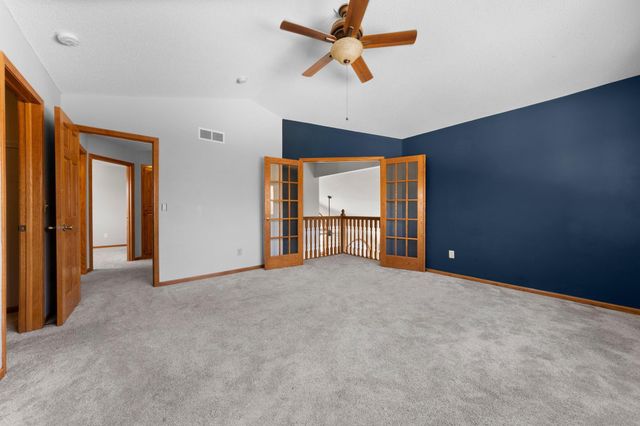 22608 Zion Parkway NW, Oak Grove, MN 55005