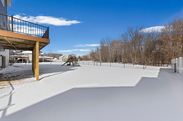 22608 Zion Parkway NW, Oak Grove, MN 55005