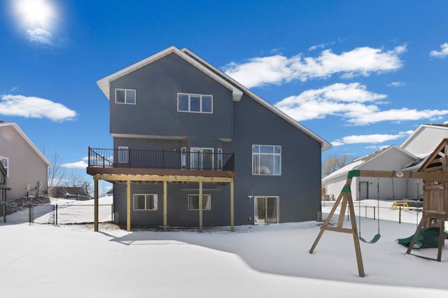 22608 Zion Parkway NW, Oak Grove, MN 55005