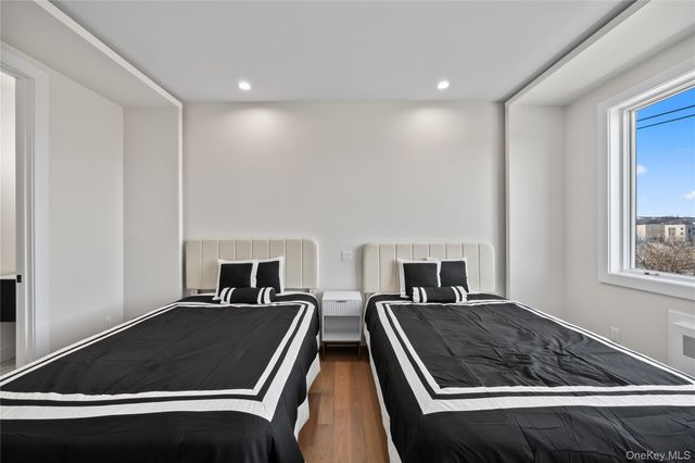 80 Memorial Park 302, Spring Valley, NY 10977