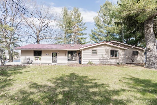 7841 Peninsular Drive, Grant Twp, MI 48622