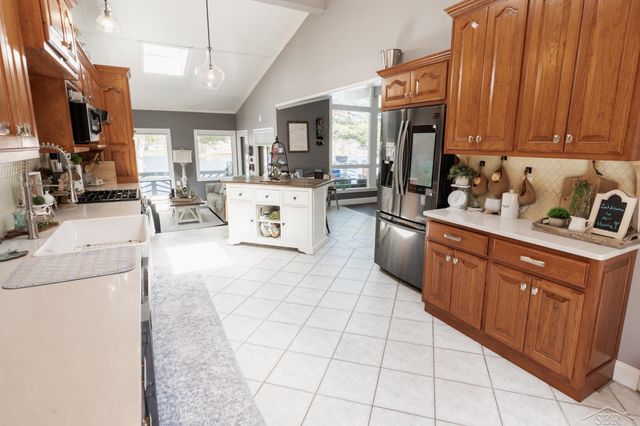 7841 Peninsular Drive, Grant Twp, MI 48622