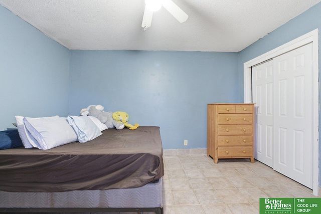 904 S 152 Circle, Omaha, NE 68154