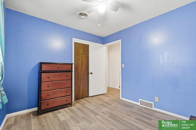 904 S 152 Circle, Omaha, NE 68154