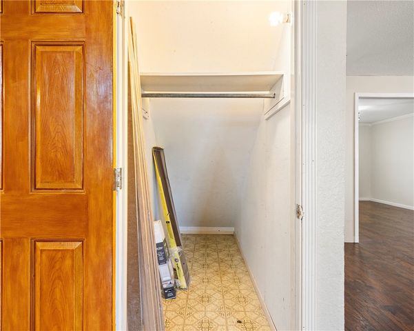 1138 Concho St, Corpus Christi, TX 78407