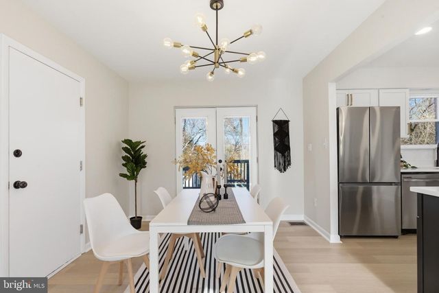 2102 TRAFALGAR DR, Fort Washington, MD 20744