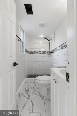 2102 TRAFALGAR DR, Fort Washington, MD 20744