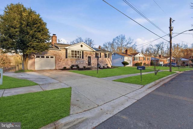 2102 TRAFALGAR DR, Fort Washington, MD 20744