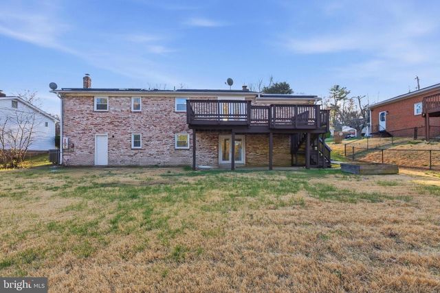 2102 TRAFALGAR DR, Fort Washington, MD 20744