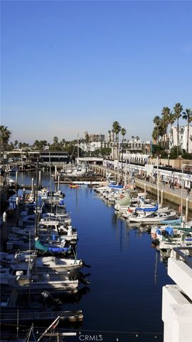 107 S Helberta Avenue 4, Redondo Beach, CA 90277