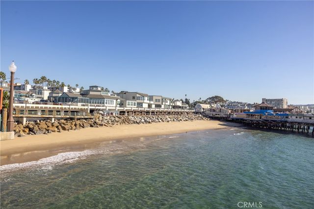 107 S Helberta Avenue 4, Redondo Beach, CA 90277