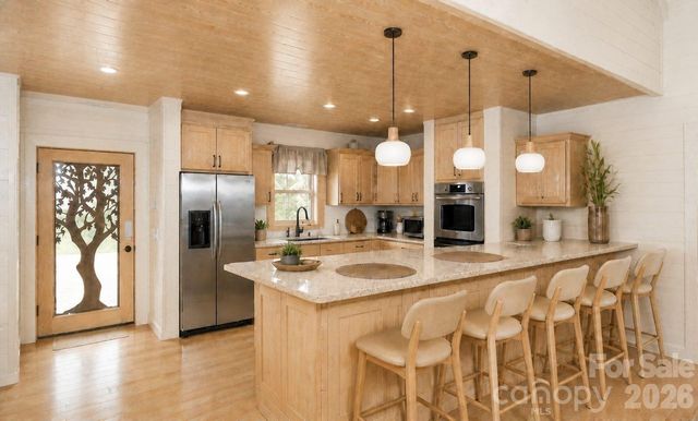 213 Three Rivers Drive, Hendersonville, NC 28792