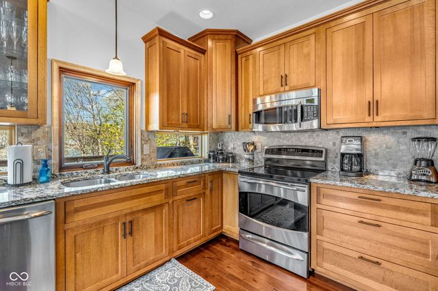 310 Victory Hill, Coatesville, IN 46121