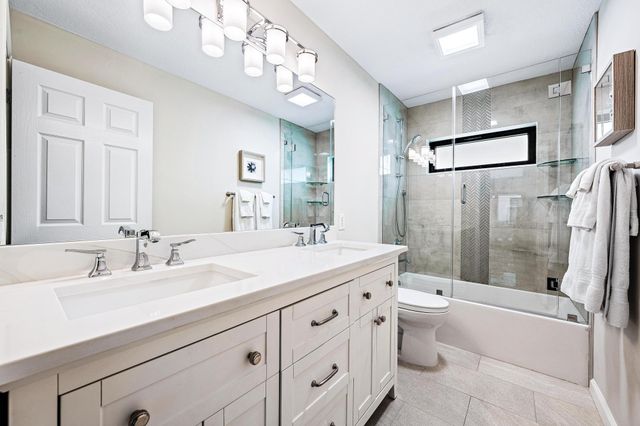 6685 Winding Lake Drive, Jupiter, FL 33458