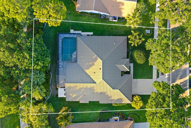 6685 Winding Lake Drive, Jupiter, FL 33458