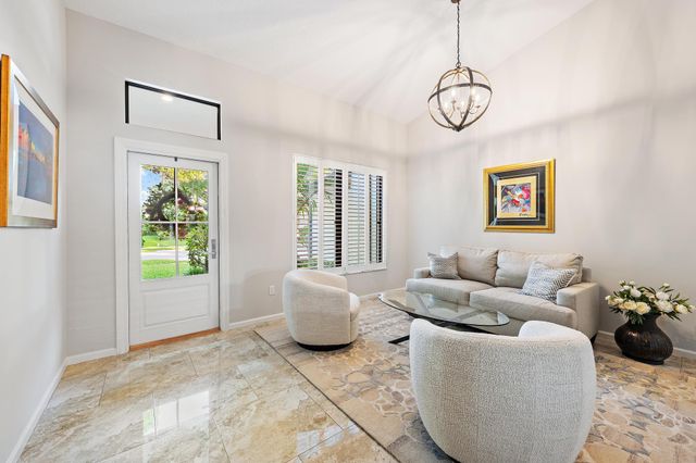 6685 Winding Lake Drive, Jupiter, FL 33458