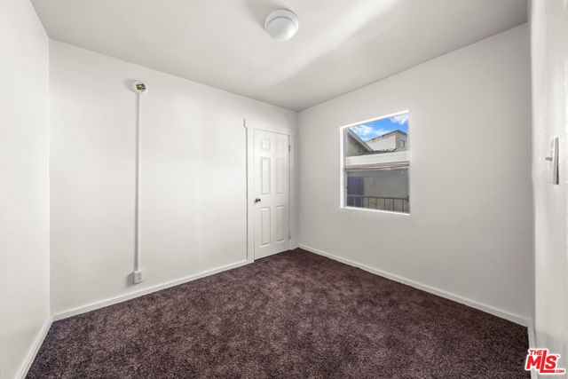 426 E 107th Street, Los Angeles, CA 90003