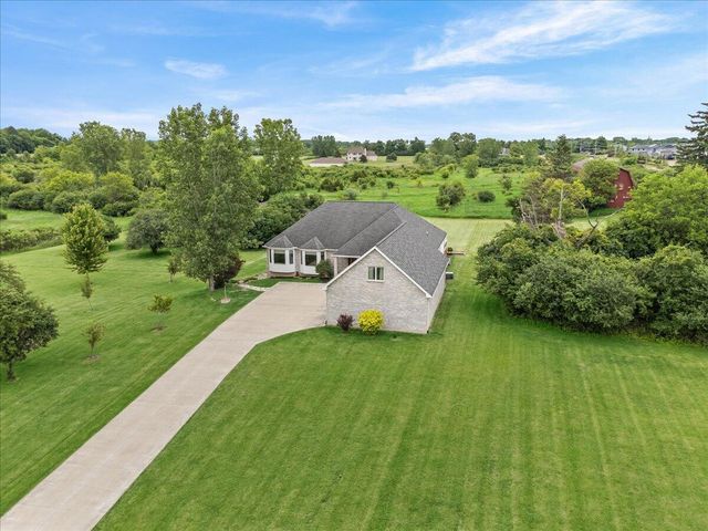 2007 Paddock Way, Superior Twp, MI 48198