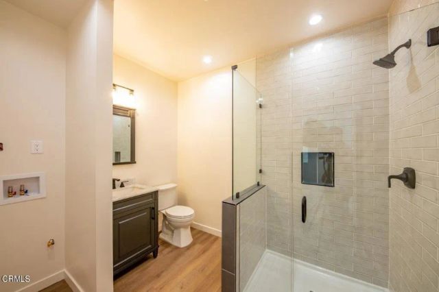 3246 Altura Avenue B, Glendale, CA 91214