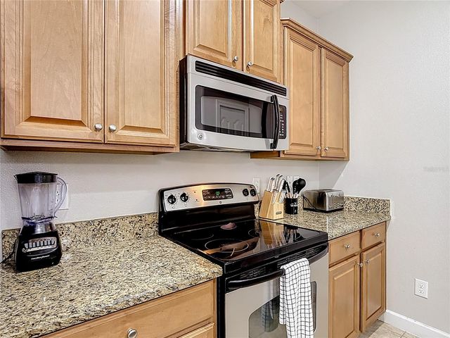 8951 CALIFORNIA PALM ROAD, Kissimmee, FL 34747