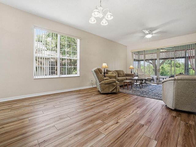 1431 LAKE VILLA DRIVE, Tavares, FL 32778