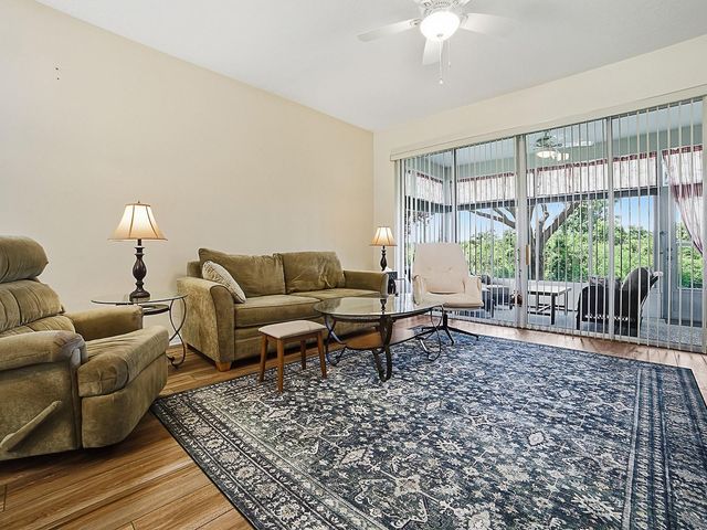 1431 LAKE VILLA DRIVE, Tavares, FL 32778